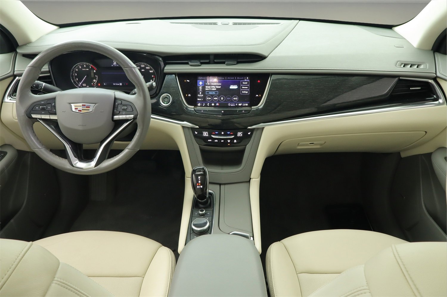 Used 2021 Cadillac XT6 Premium Luxury image 10