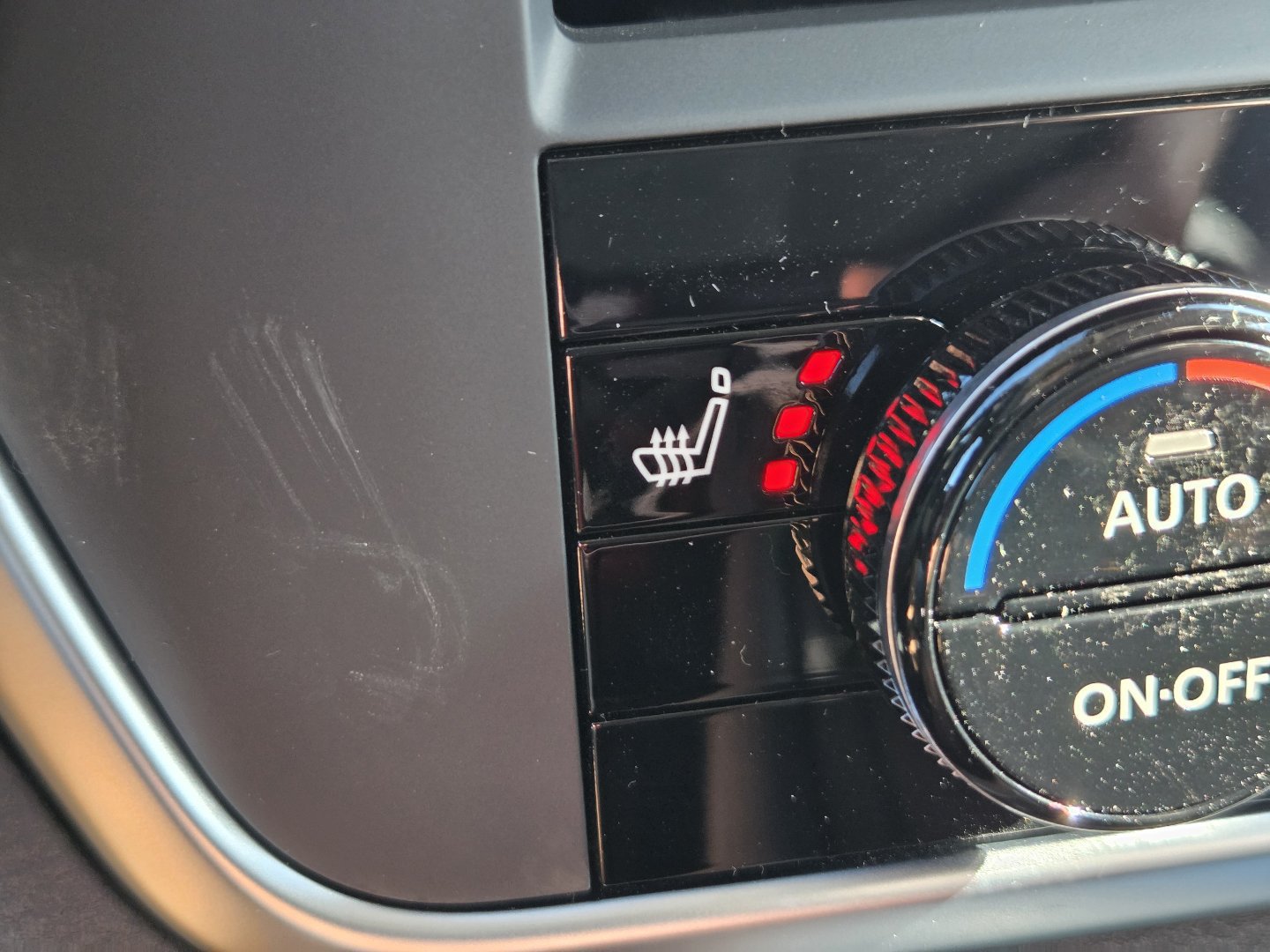 New 2026 Nissan Rogue Dark Armor AWD/4WD image 32