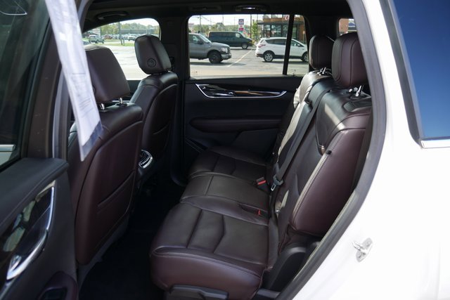 Used 2020 Cadillac XT6 Premium Luxury image 25