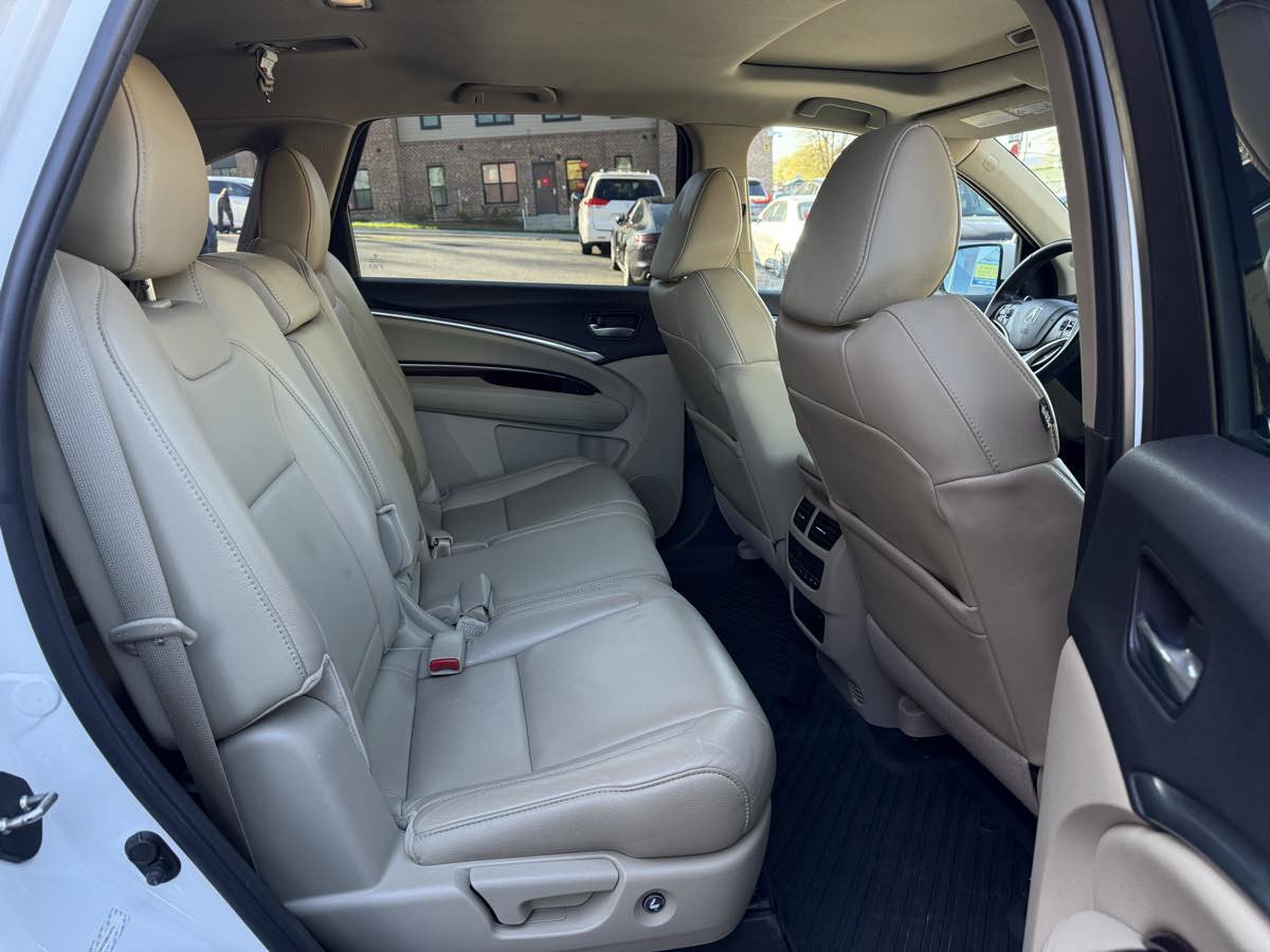 Used 2016 Acura MDX SH-AWD w/ Technology Package image 12