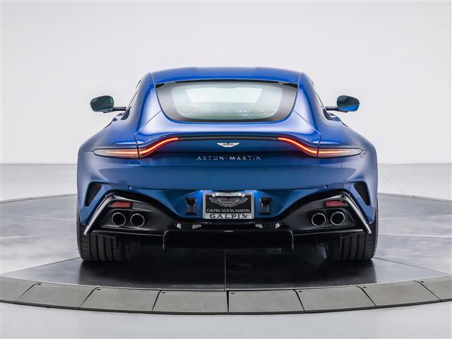 Used 2026 Aston Martin V8 Vantage Coupe image 8