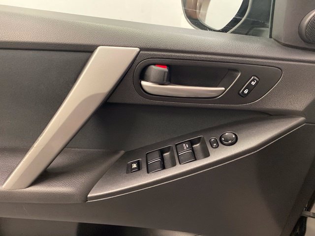 Used 2011 MAZDA MAZDA3 s Sport FWD image 19