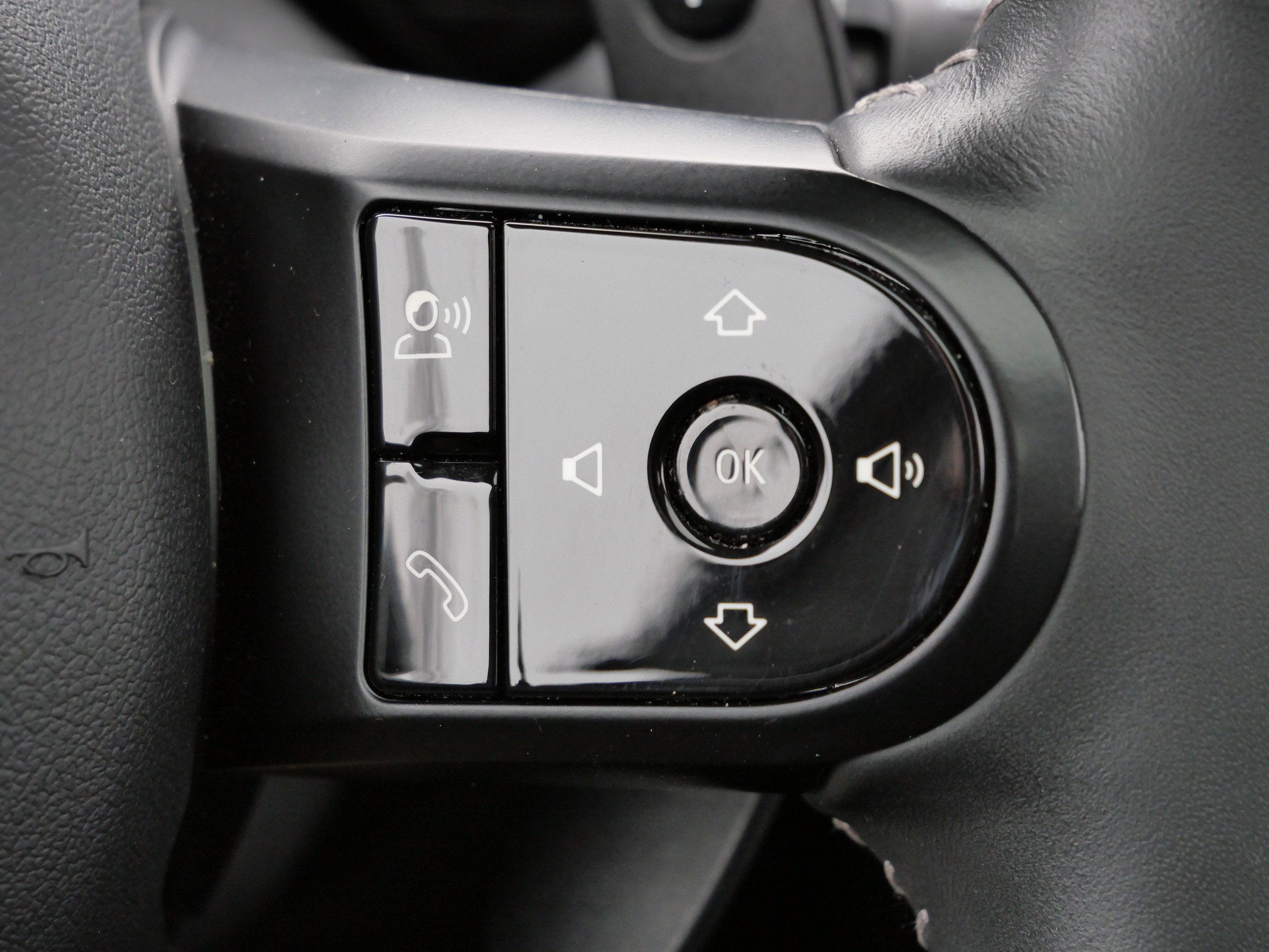 Used 2023 MINI Cooper John Cooper Works w/ Driver Assistance Package image 28