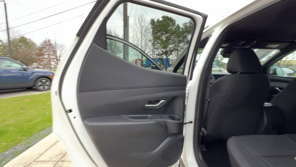 Used 2026 Hyundai Santa Cruz SE FWD image 38