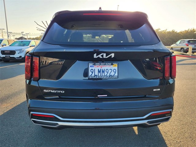 Used 2024 Kia Sorento EX image 5