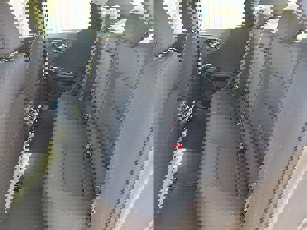 Used 2024 Chevrolet Malibu LT image 13