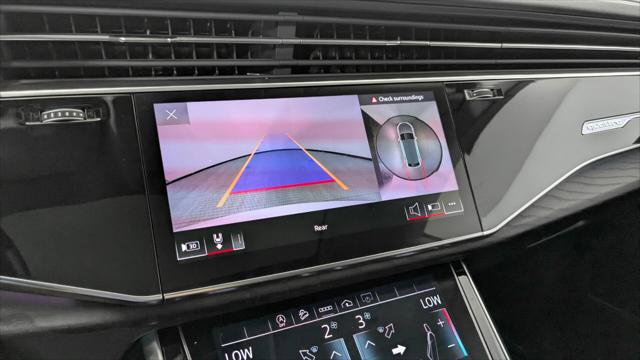 Used 2022 Audi Q8 Premium Plus image 26
