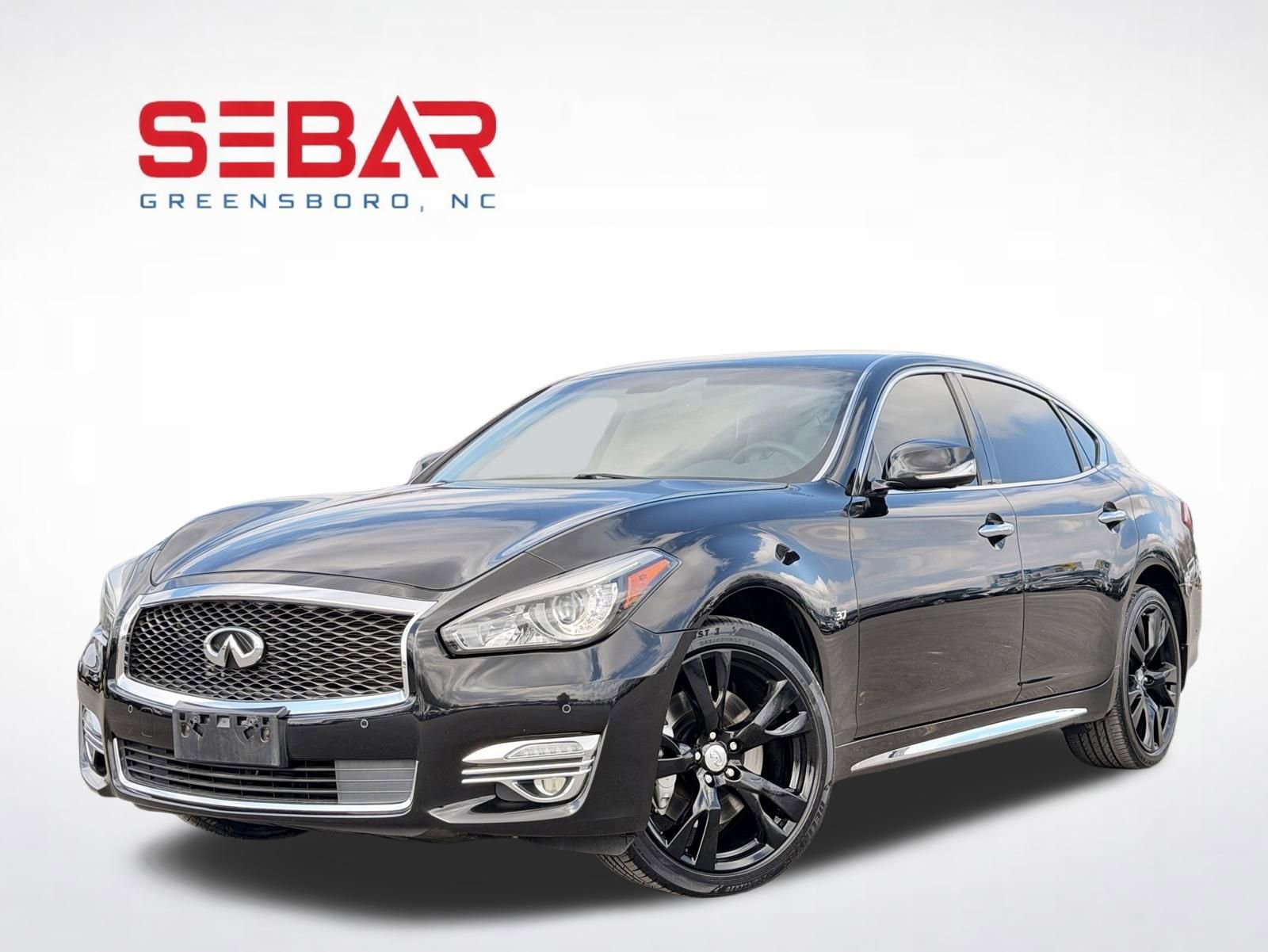 Used 2015 INFINITI Q70 L 3.7 w/ Technology Package
