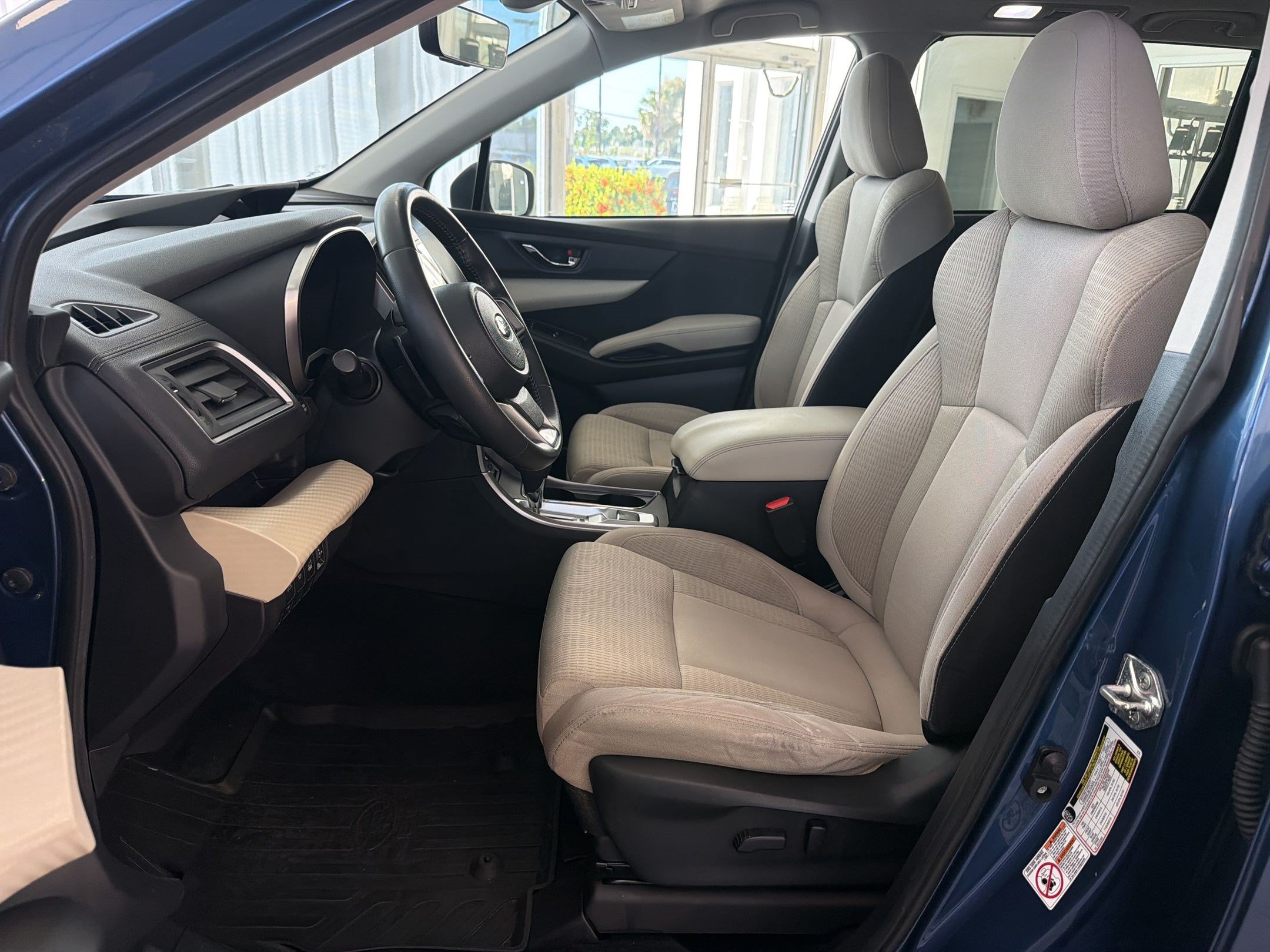 Used 2020 Subaru Ascent Premium w/ Convenience Package AWD/4WD image 5