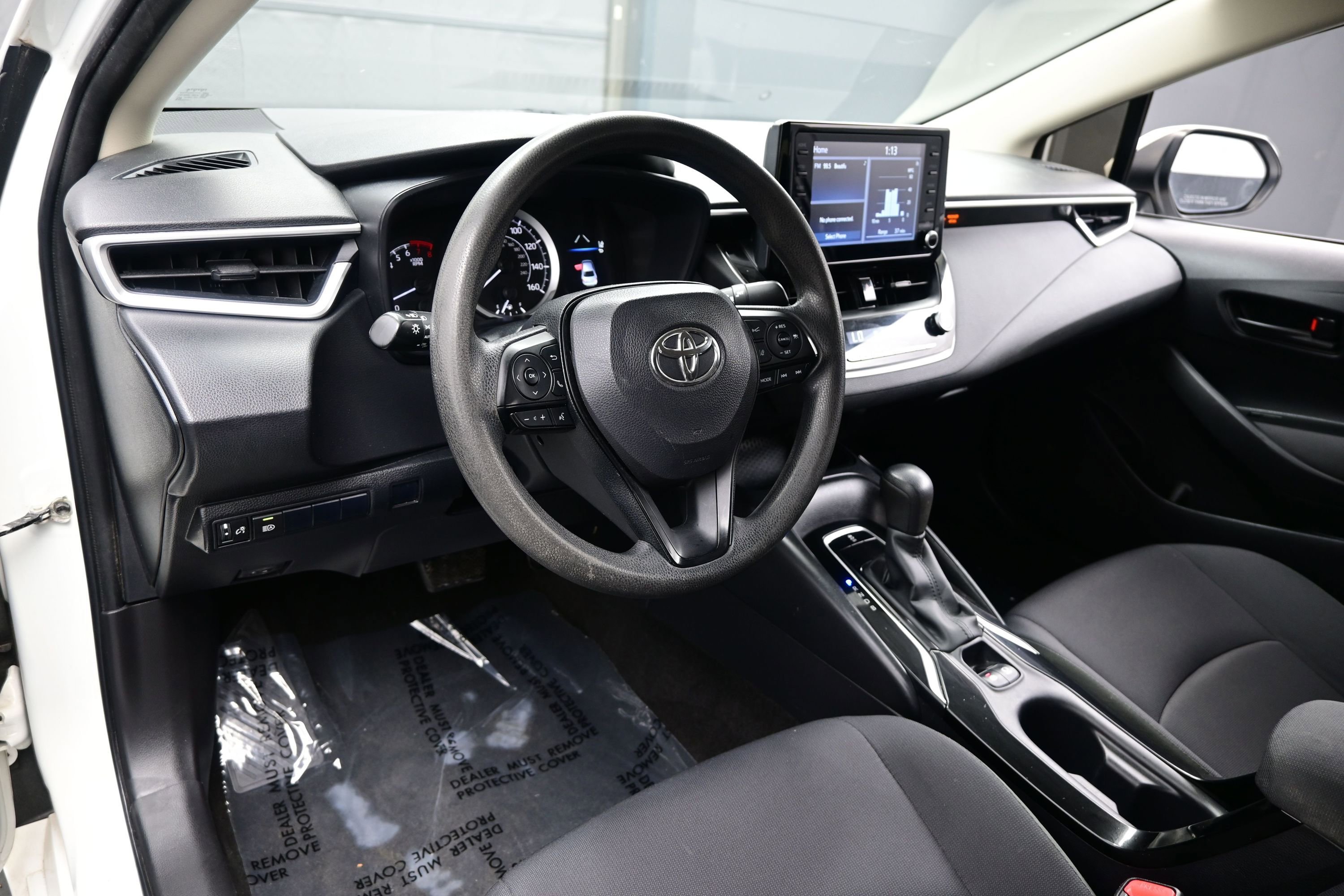 Used 2022 Toyota Corolla LE FWD image 12