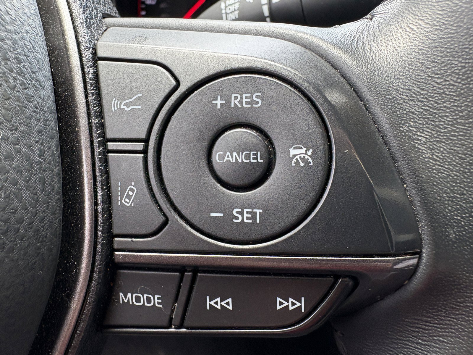 Used 2024 Toyota Camry XSE FWD image 17