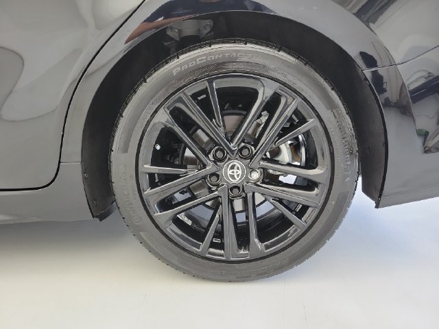 Used 2025 Toyota Camry SE w/ Convenience Package FWD image 11
