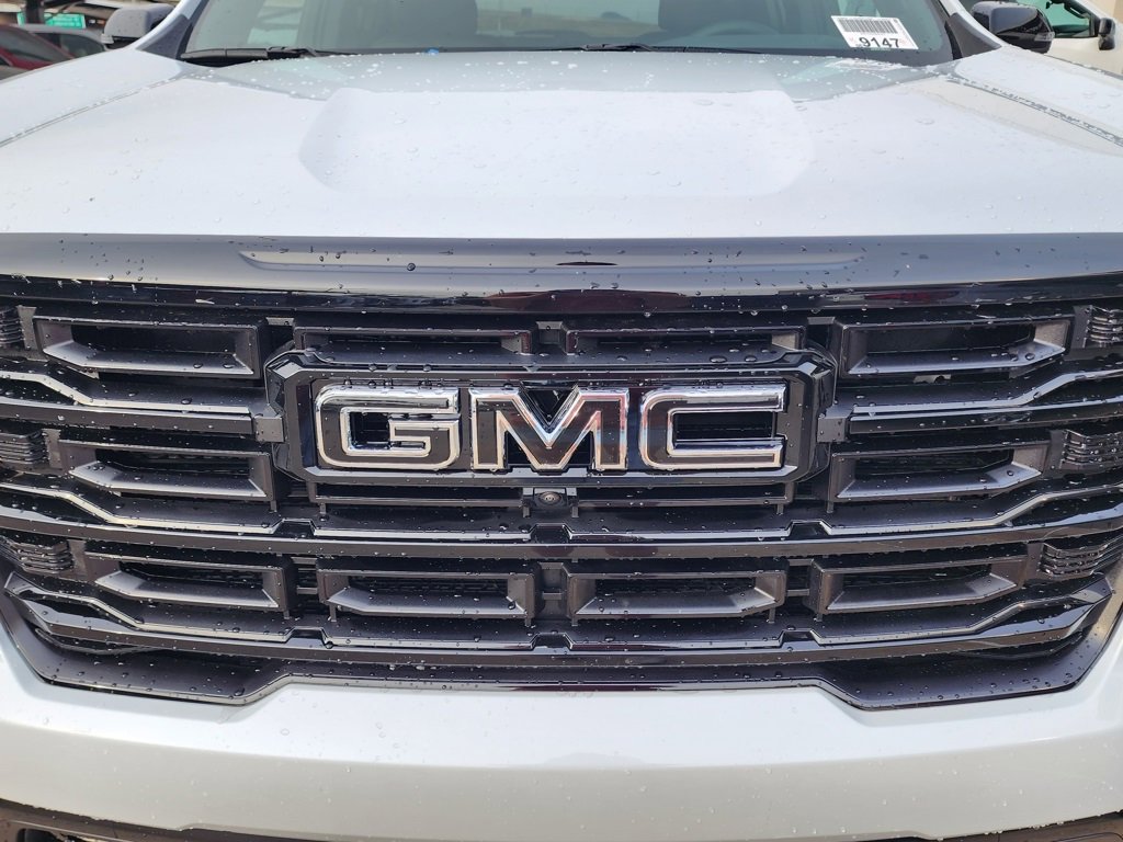 New 2026 GMC Acadia Elevation w/ Black Edition image 10