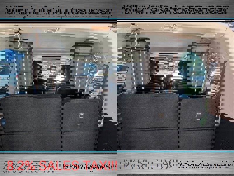 Used 2022 Nissan Armada SL w/ Captain's Chairs Package image 41