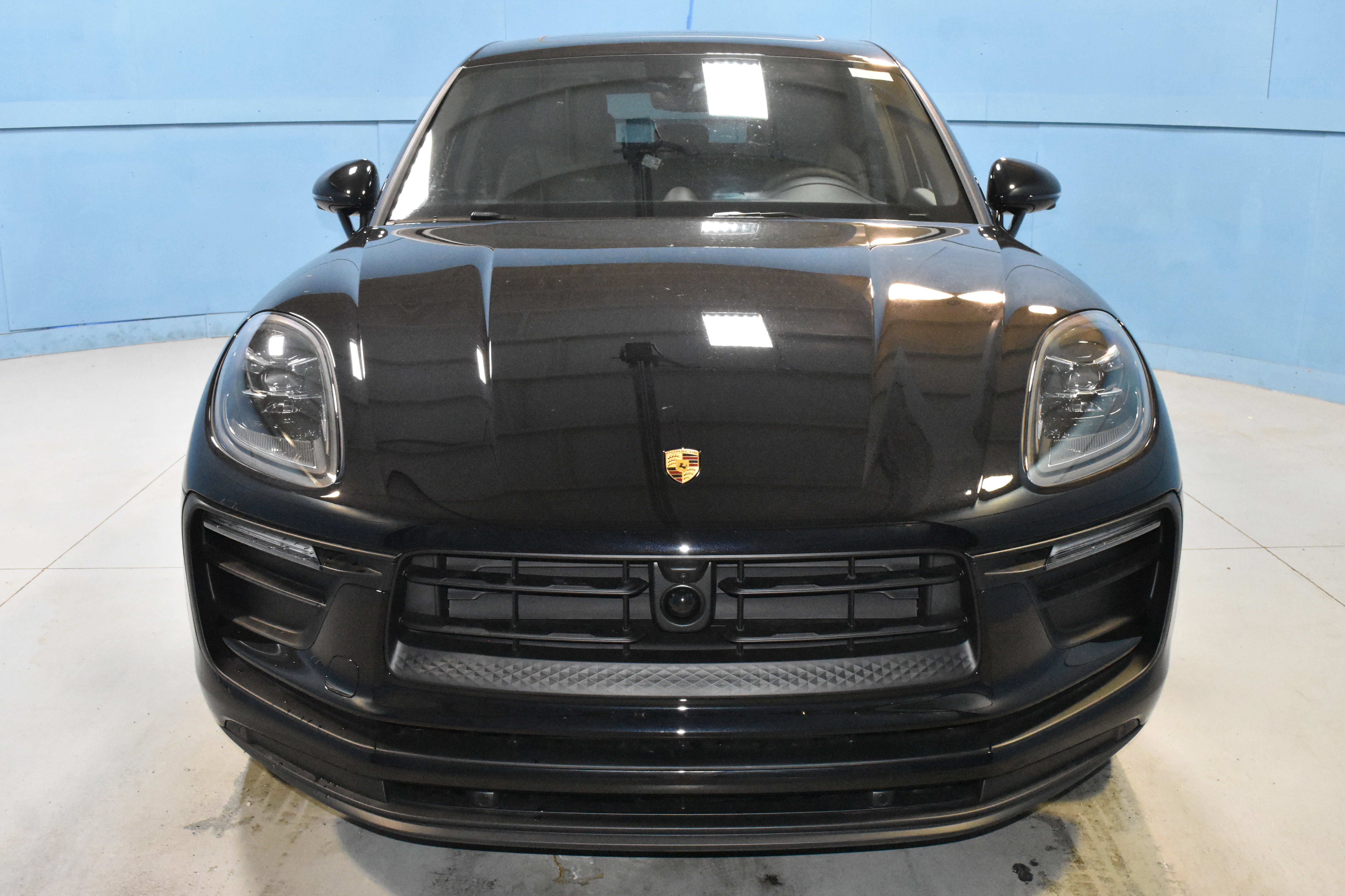 New 2025 Porsche Macan image 25