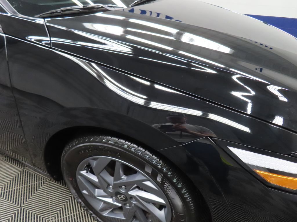 Used 2024 Hyundai Elantra SEL FWD image 30