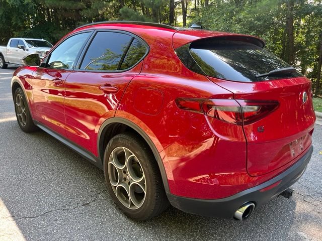 Used 2021 Alfa Romeo Stelvio Sprint w/ Nero Edizione AWD/4WD image 7