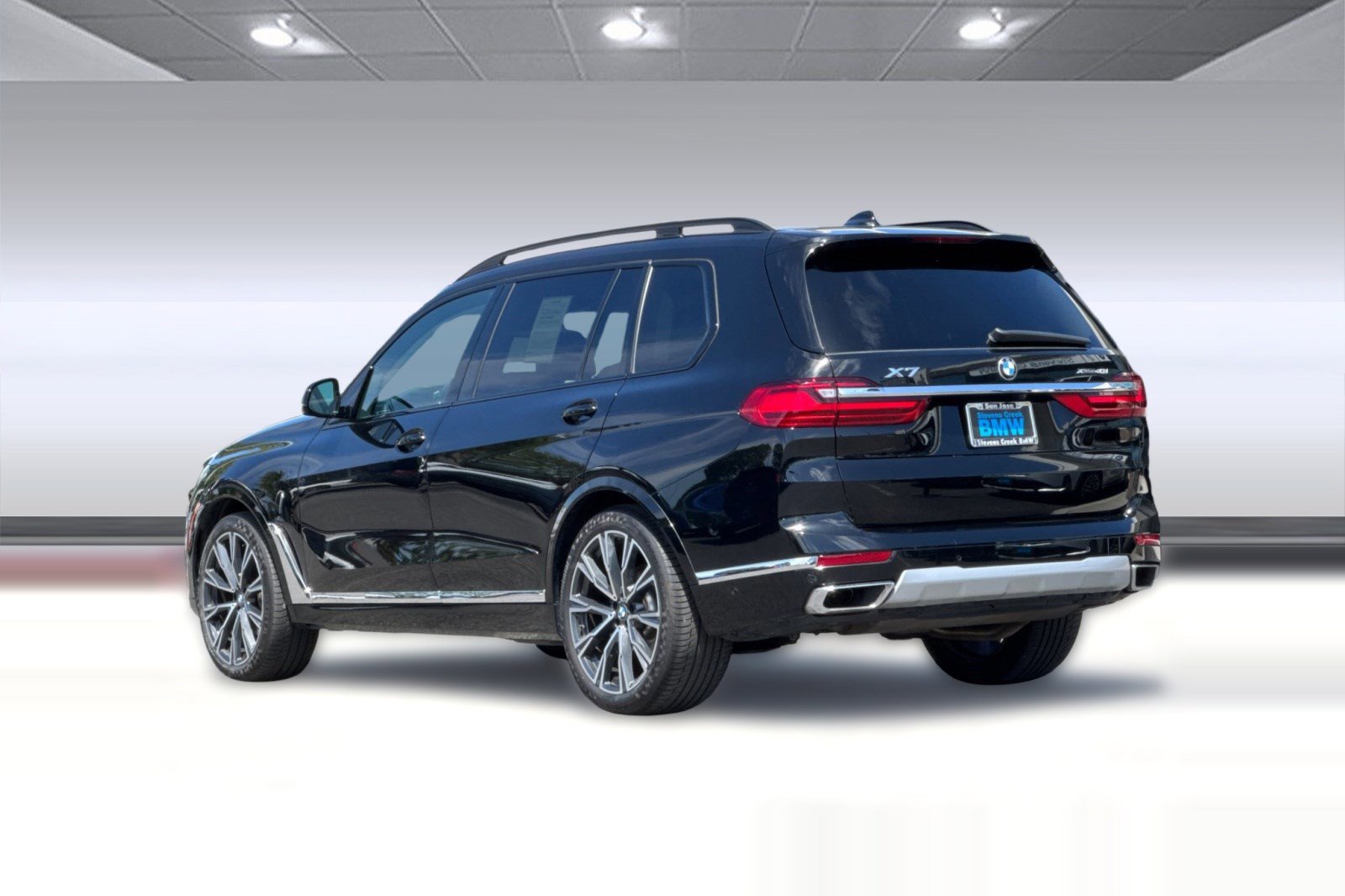 Used 2021 BMW X7 xDrive40i w/ Premium Package AWD/4WD image 3