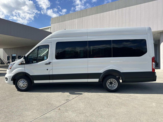 New 2025 Ford Transit 350 XLT image 4