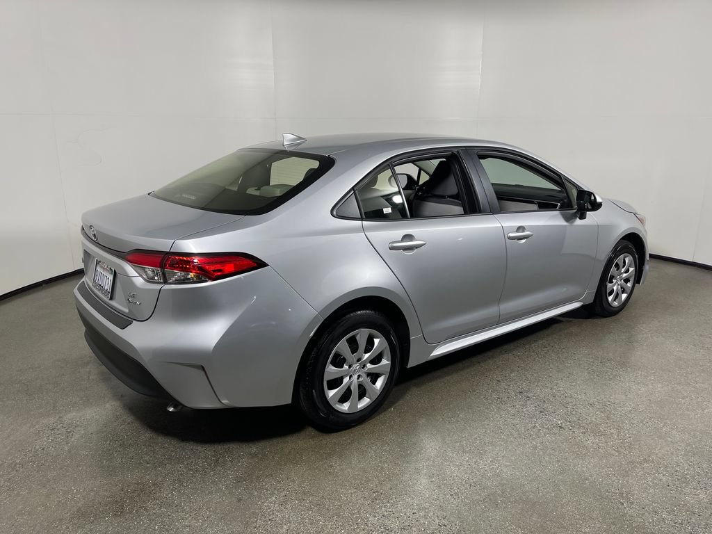 Certified 2026 Toyota Corolla LE w/ Carpet Mat Package (TMS) FWD image 3