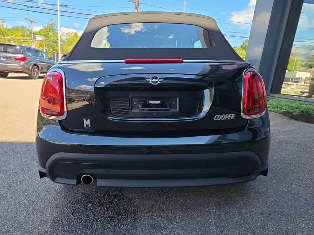 Used 2024 MINI Cooper Convertible FWD image 6