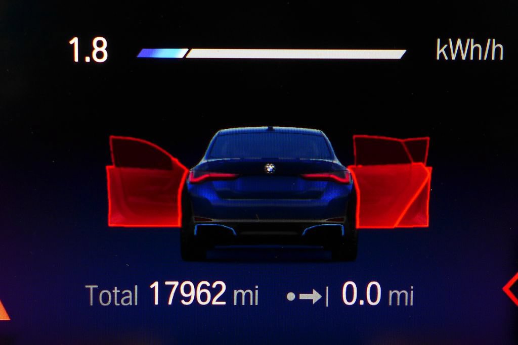 Used 2023 BMW i4 eDrive35 w/ Premium Package RWD image 32