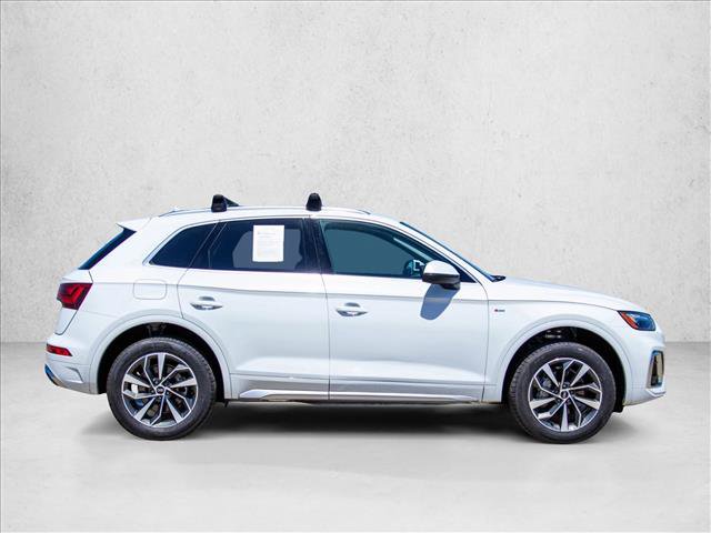 Used 2023 Audi Q5 2.0T Premium w/ Convenience Package AWD/4WD image 4