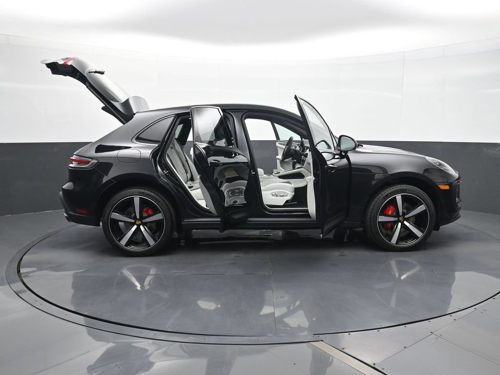 New 2026 Porsche Macan S AWD/4WD image 34