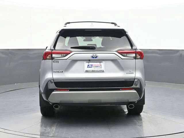 Used 2024 Toyota RAV4 SE AWD/4WD image 10