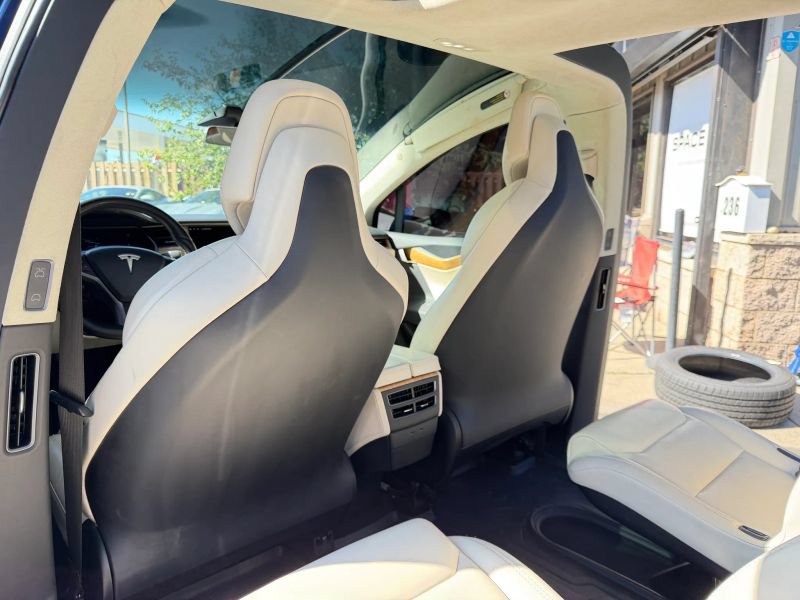 Used 2018 Tesla Model X 100D AWD/4WD image 18