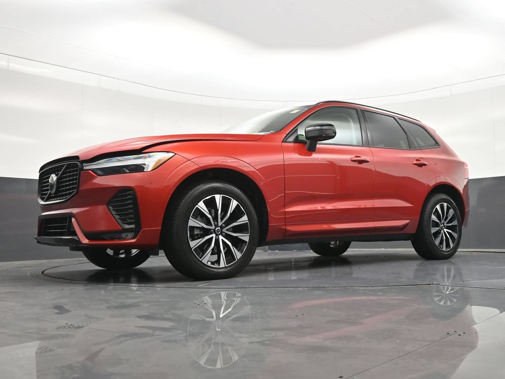 Certified 2024 Volvo XC60 B5 Core AWD/4WD image 25