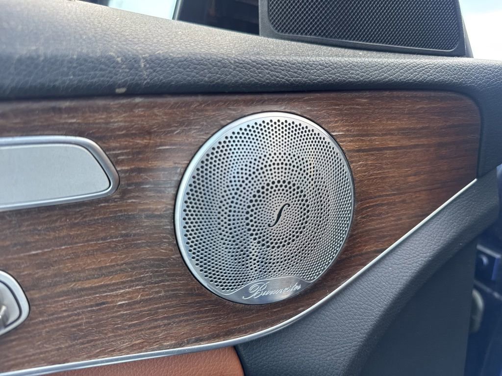 Used 2019 Mercedes-Benz C 300 Sedan image 4