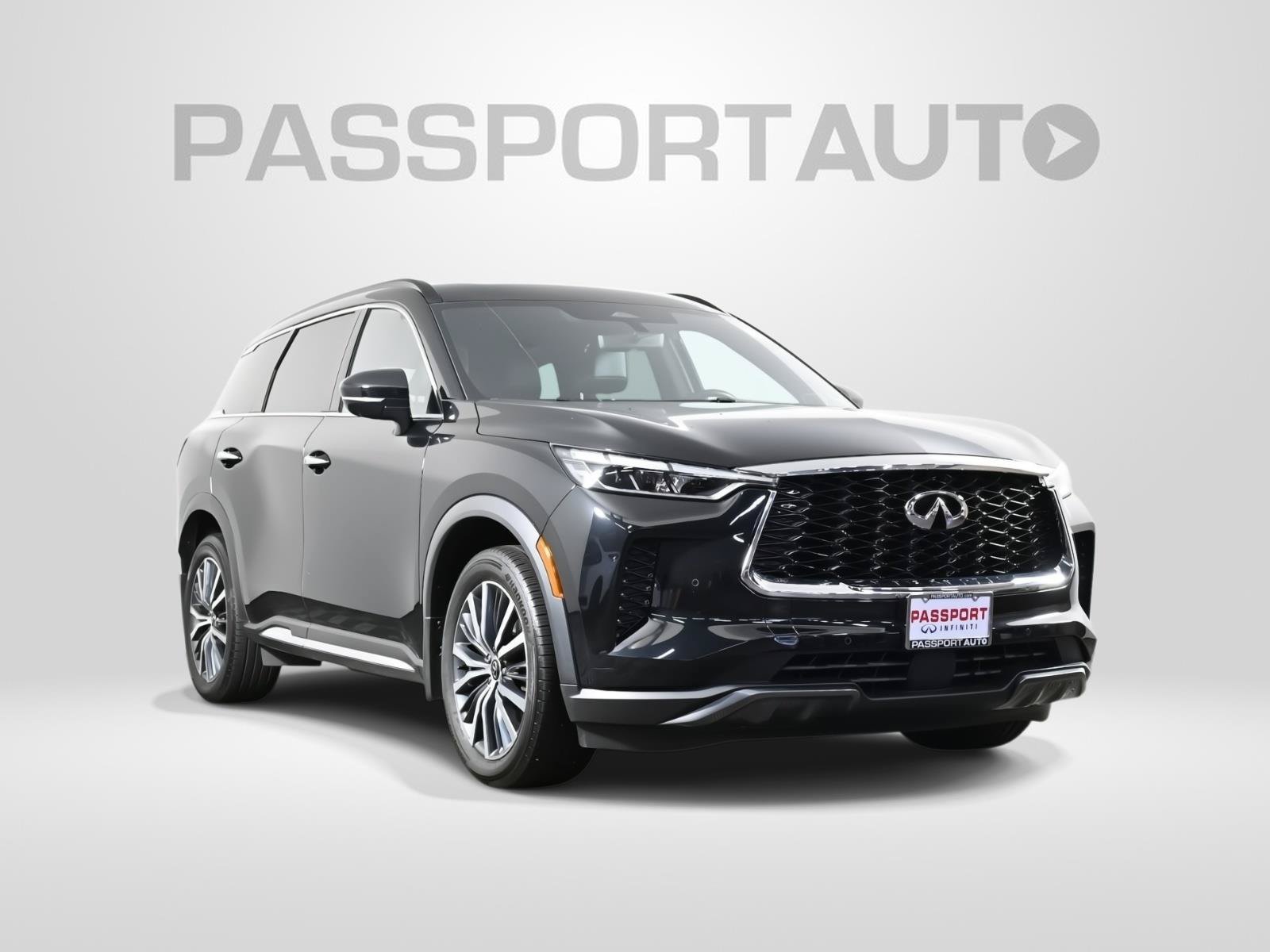 Used 2023 INFINITI QX60 Autograph w/ Cargo Package AWD/4WD image 3