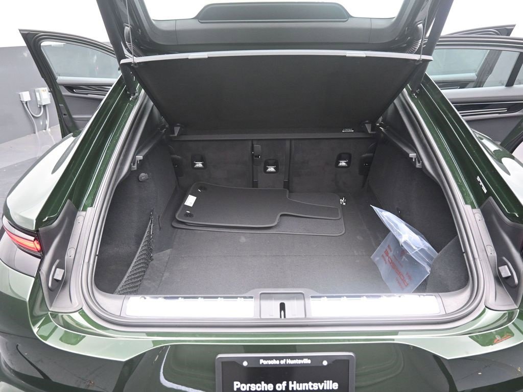 New 2025 Porsche Panamera image 23