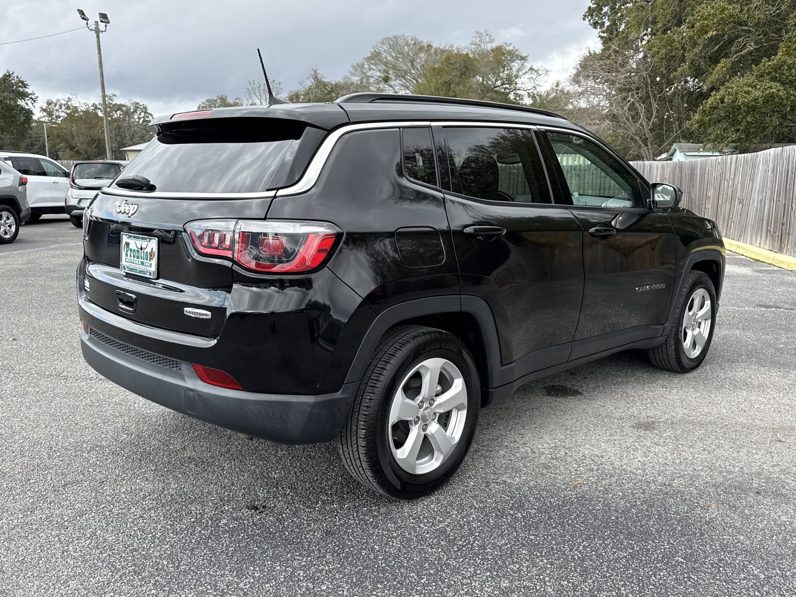 Used 2019 Jeep Compass Latitude w/ Popular Equipment Group image 5
