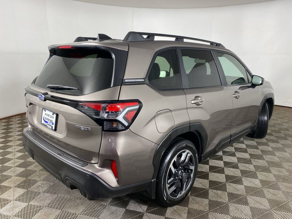 Certified 2025 Subaru Forester Limited AWD/4WD image 6