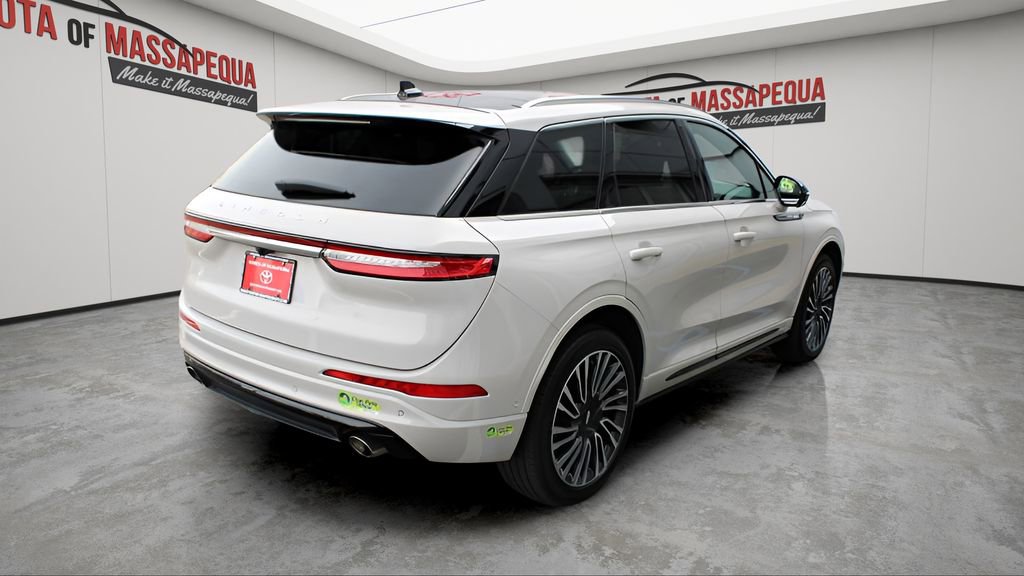 Used 2022 Lincoln Corsair Grand Touring w/ Elements Technology Bundle image 5