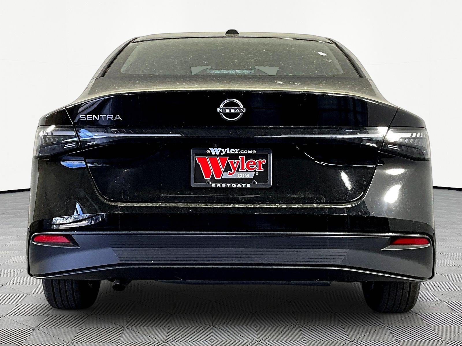 New 2026 Nissan Sentra SV w/ SV Convenience Package FWD image 5