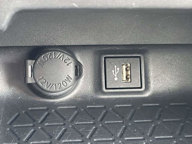 Used 2025 Toyota RAV4 XLE image 30