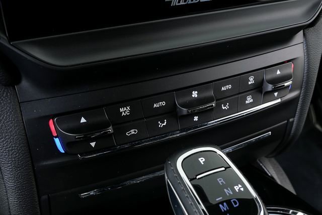 Used 2022 Maserati Ghibli Modena Q4 image 18