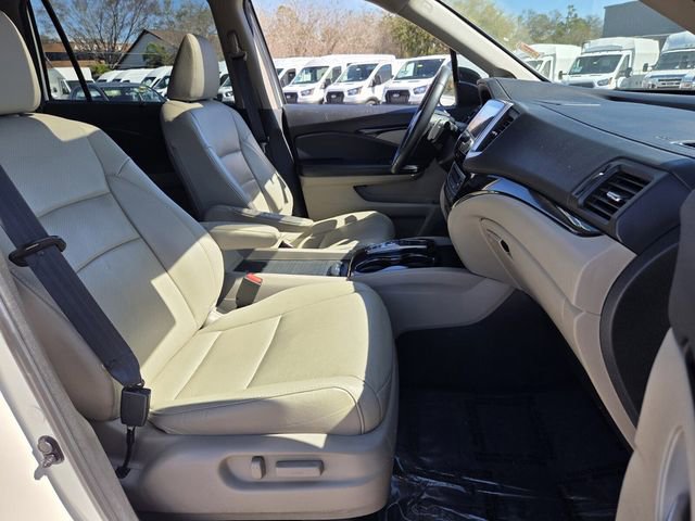 Used 2017 Honda Pilot Elite image 18