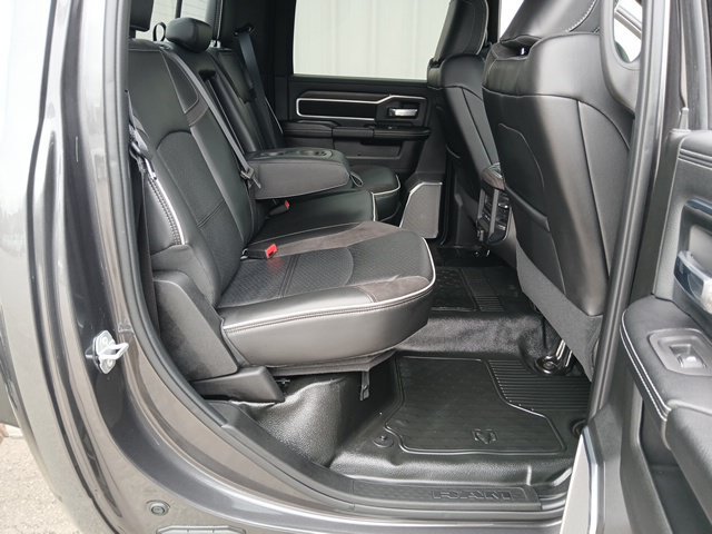 New 2026 RAM 4500 4x4 Crew Cab DRW image 21