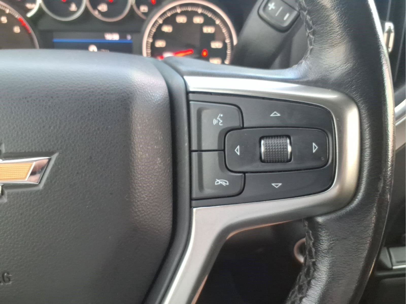 Used 2021 Chevrolet Silverado 1500 LT AWD/4WD image 22