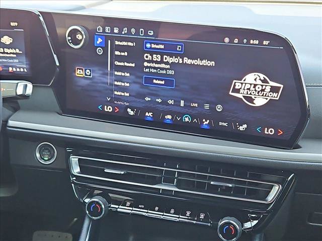 Used 2025 Chevrolet Traverse LT w/ Driver Confidence Package FWD image 20
