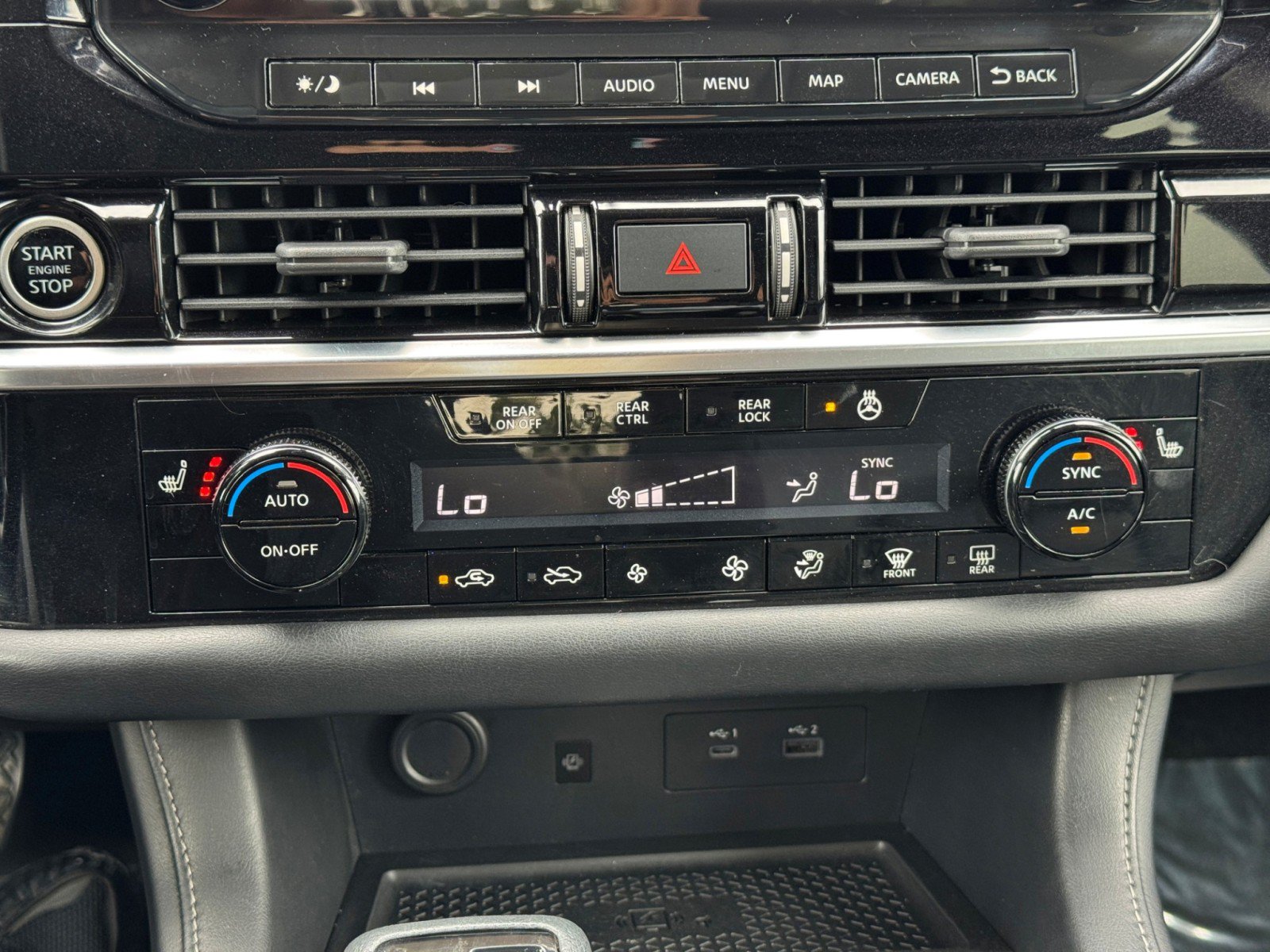 Used 2022 Nissan Pathfinder SL w/ SL Premium Package FWD image 27
