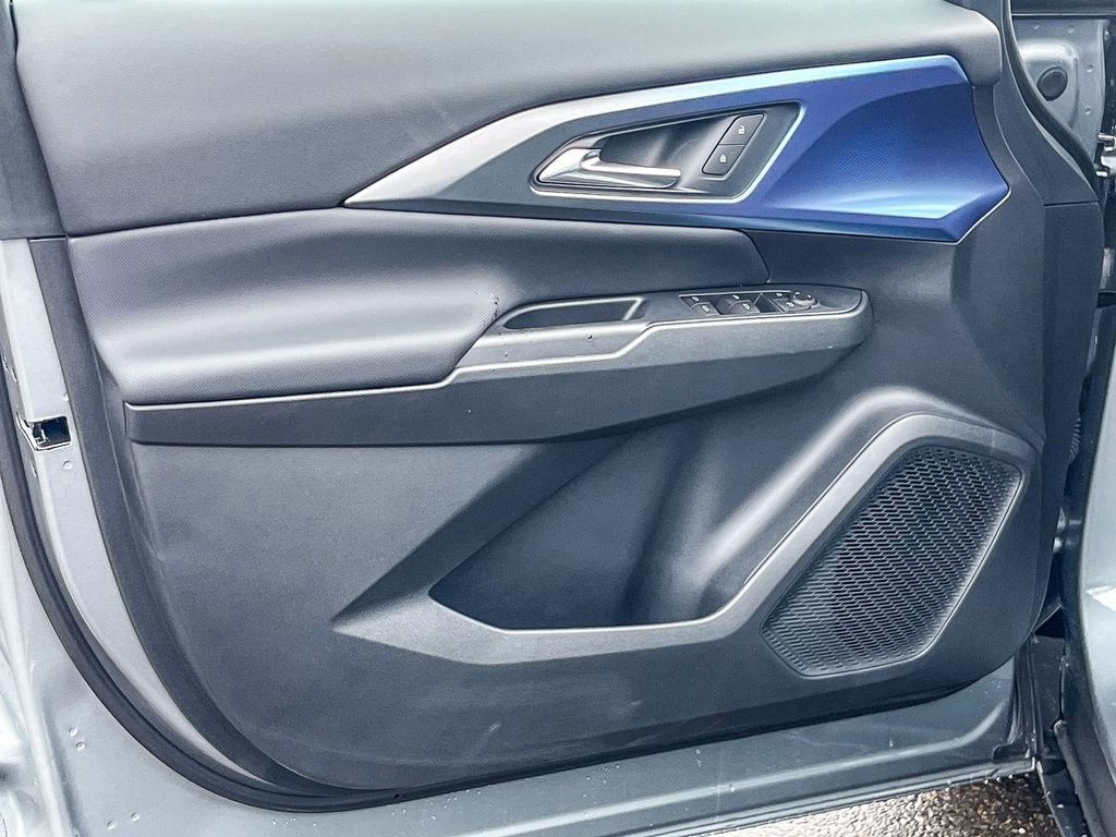 New 2026 Chevrolet Equinox EV LT image 19