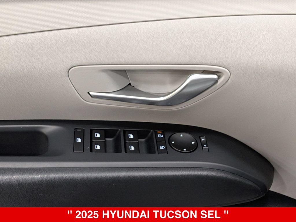 Used 2025 Hyundai Tucson SEL AWD/4WD image 15