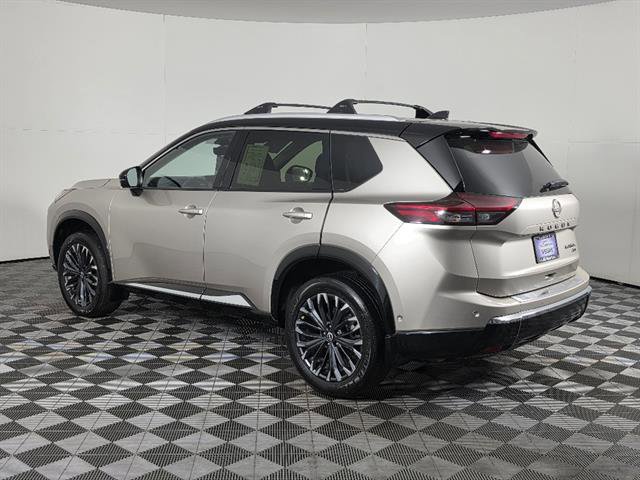 Used 2024 Nissan Rogue Platinum w/ Platinum Premium Package AWD/4WD image 7