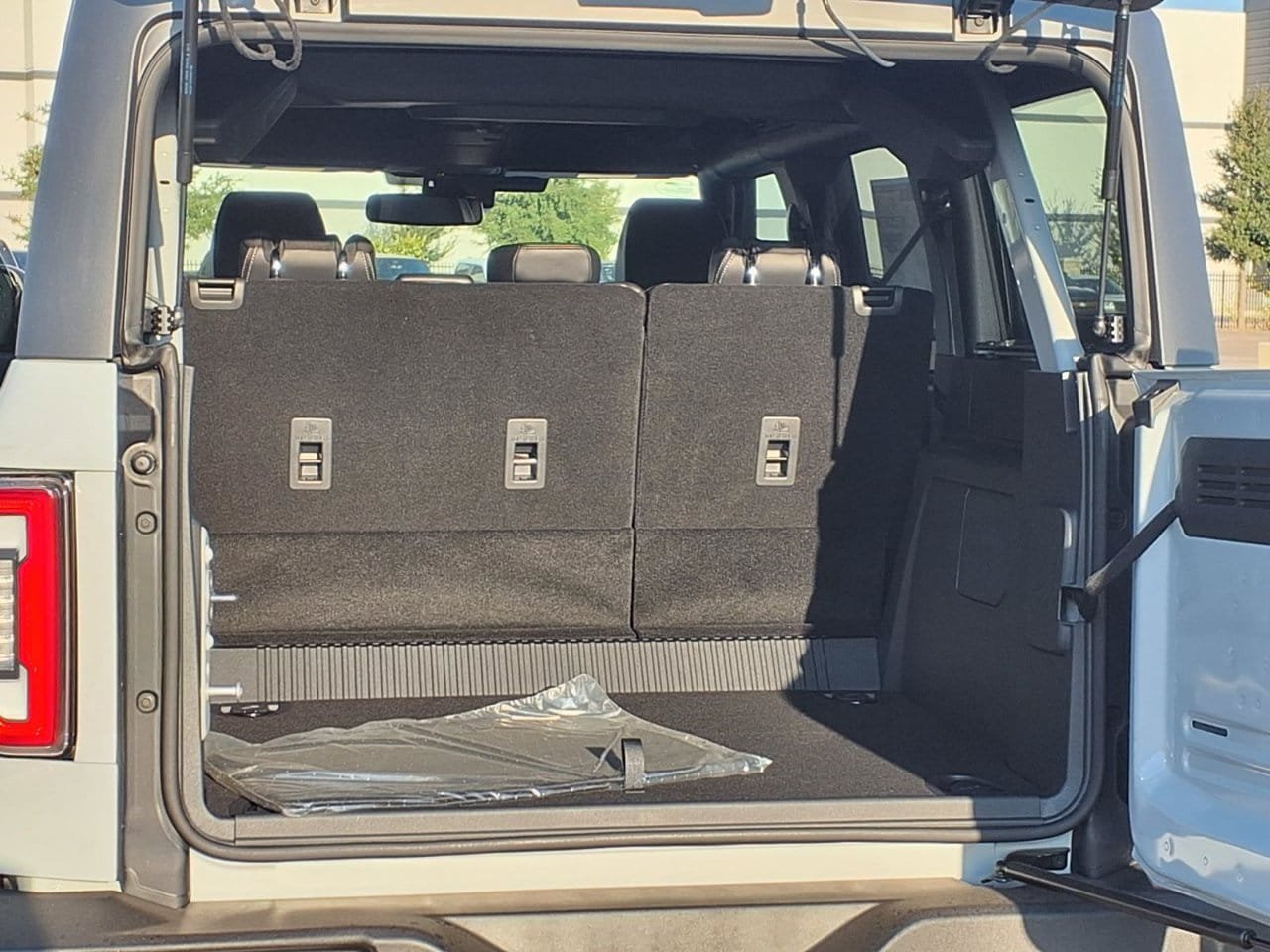 New 2026 Ford Bronco Outer Banks AWD/4WD image 21