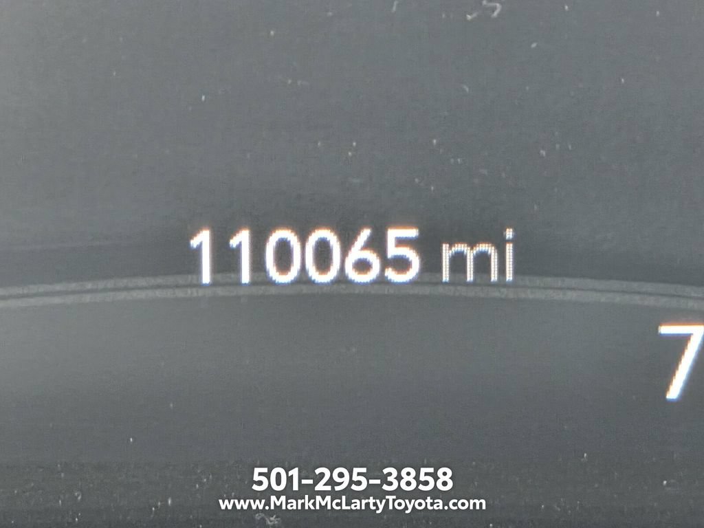 Used 2021 Chrysler Pacifica Touring FWD image 24